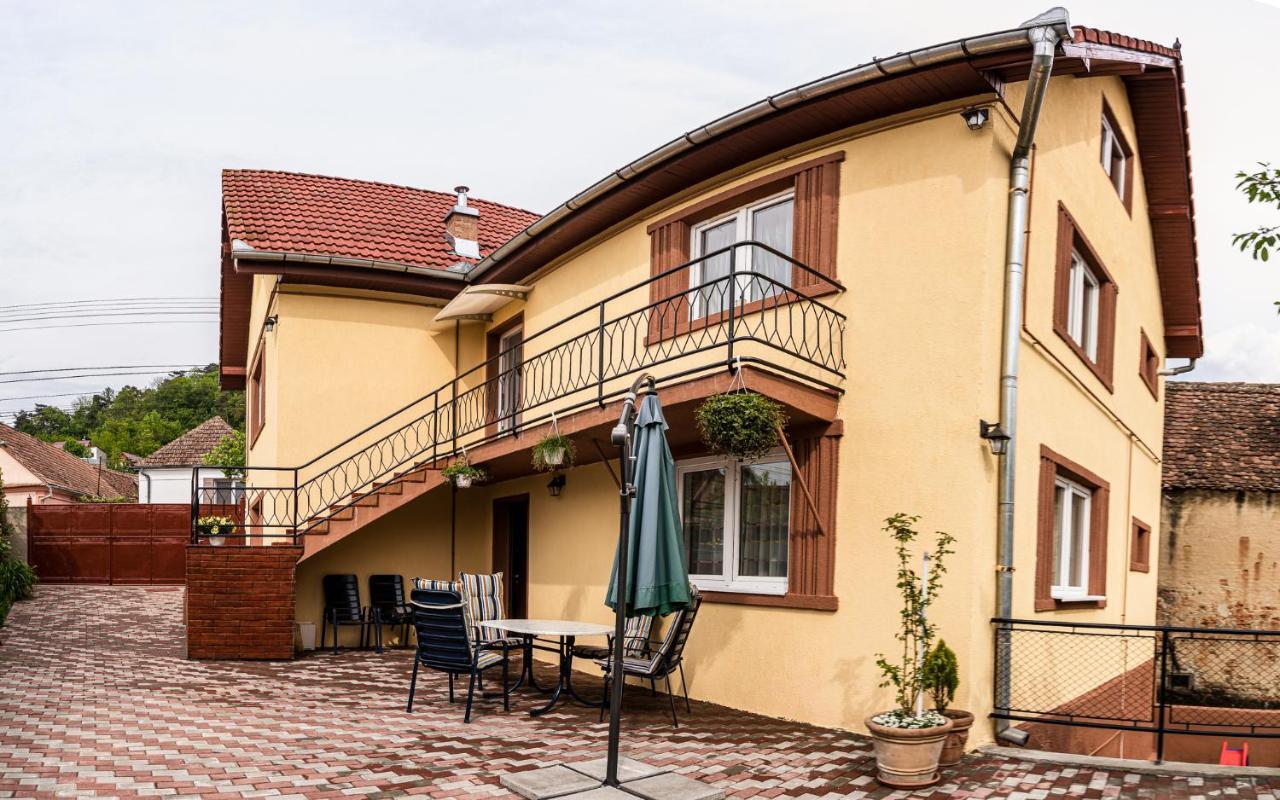 Gabi'S Home #1 Sighisoara Bagian luar foto